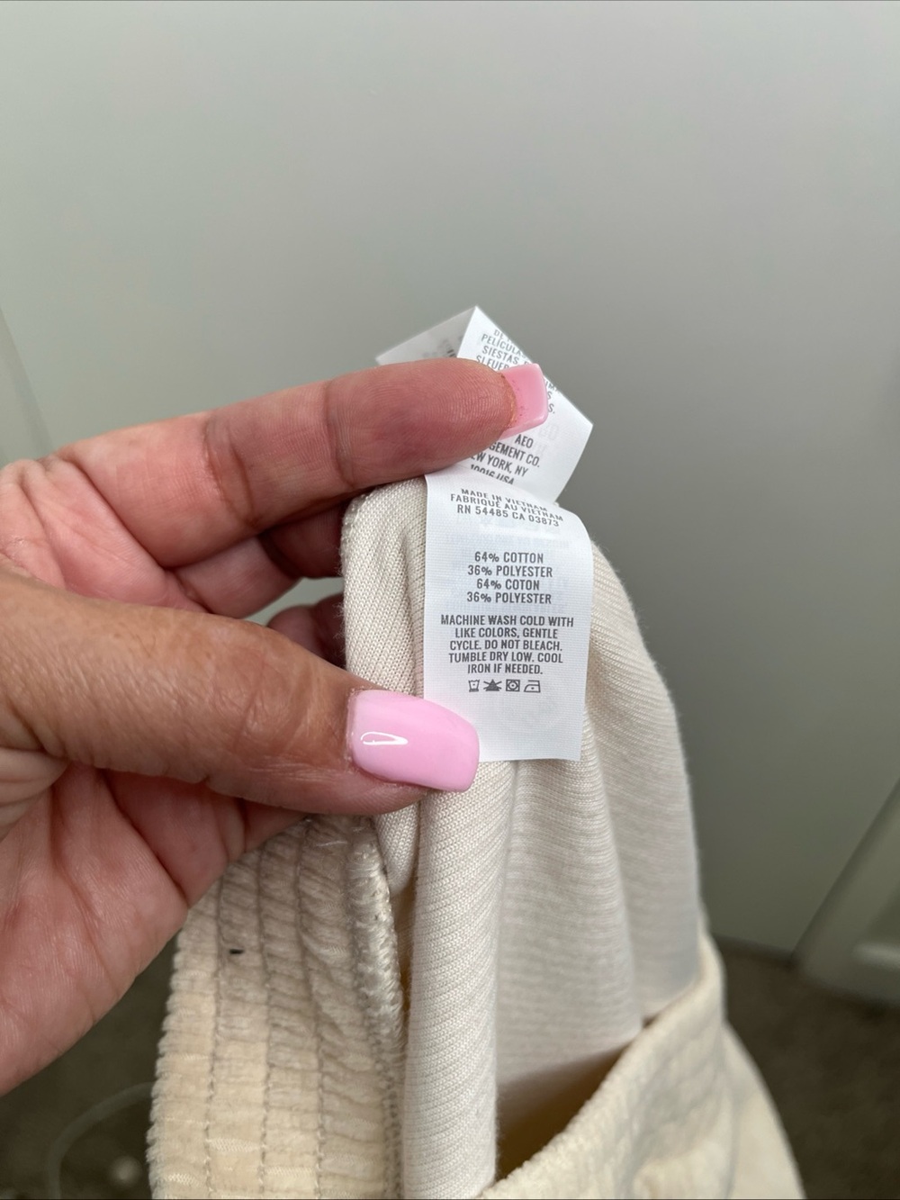 NWT Aerie Corduroy Ribbed Flare Pants Size Medium High Rise Cream Elastic Waist - Picture 9 of 14
